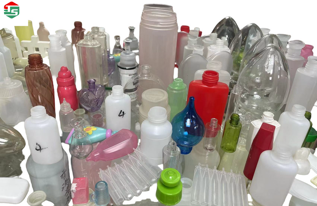 Advantages of Plastic Packaging in Cosmetics and Beauty Products